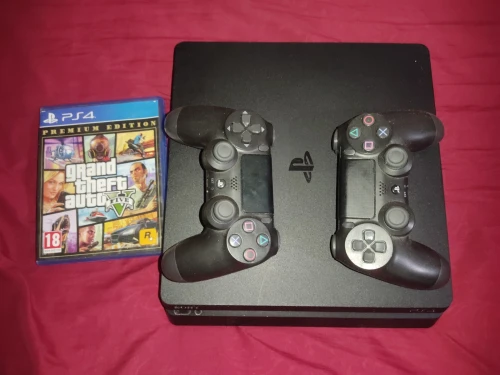 PS4 Slim