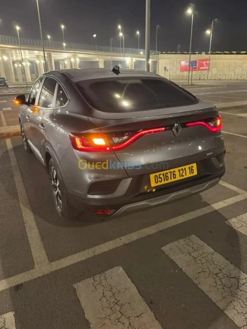 Renault Arkana 2021 E-tech Engeered