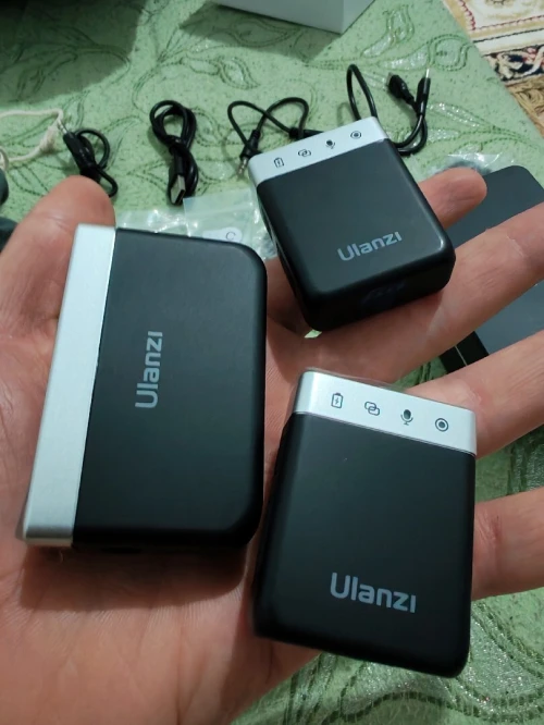 Ulanzi M18 Wireless Microphone . YouTube / TikTok