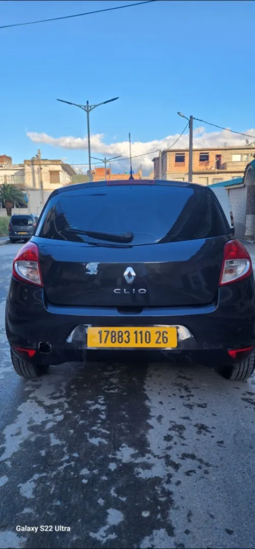 Renault Clio 3 2010 Exception