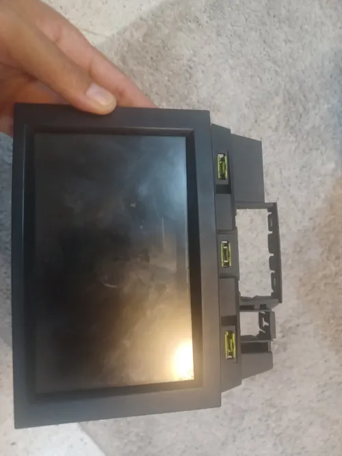 Poste auto radio mini-chaîne peugoet/ citroen 