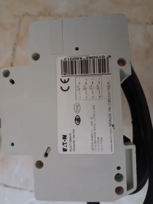 Vendre un dis joncteur 380v