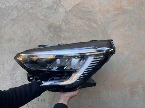Phare clio 5 côté gauche Led pur vision