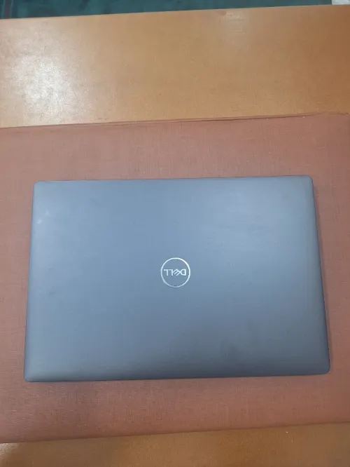 Dell latitude 5300 ram16go nvme 256 touch screen