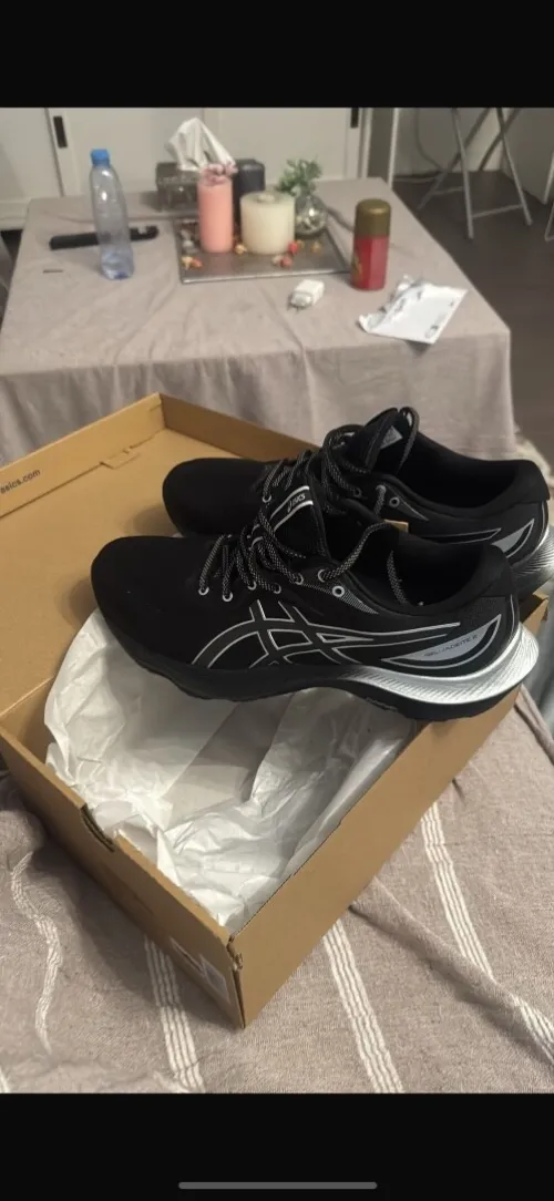 Asics gel jadeite 2