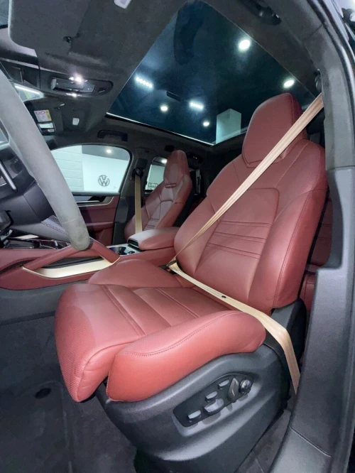 Porsche Cayenne gts 2026 Full options