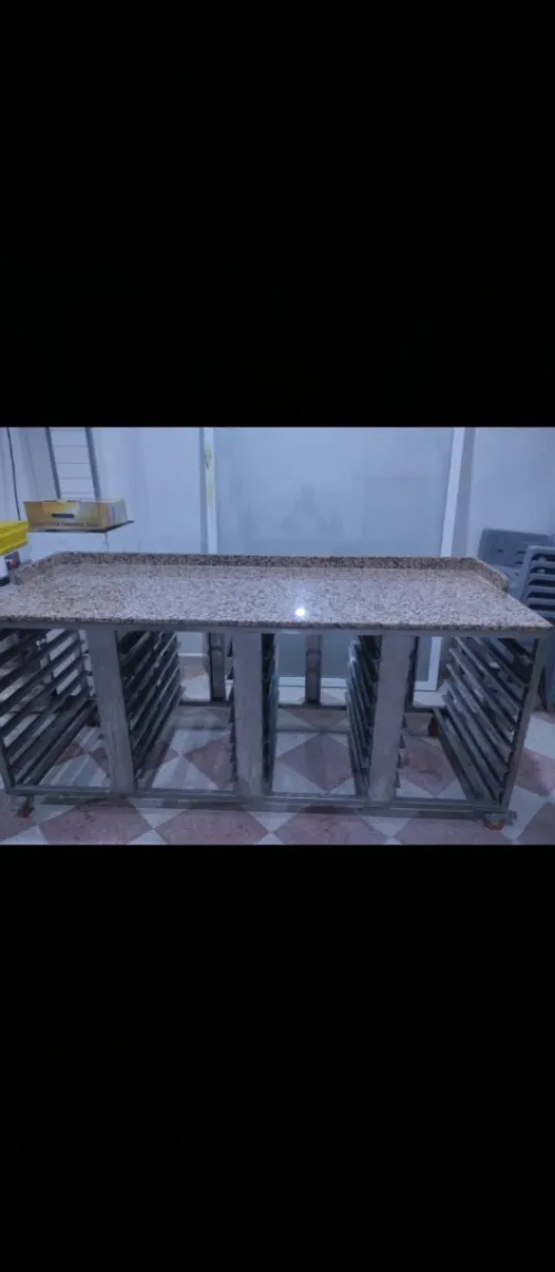 Table de travail inox chariot 