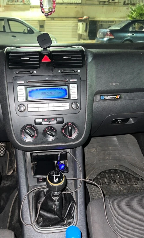 Volkswagen Golf 5 2008 1.9tdi la 105ch