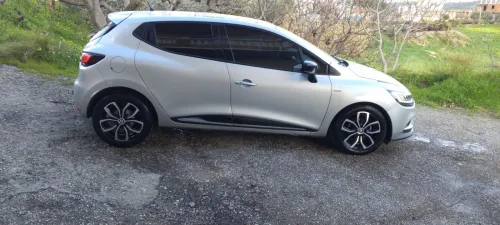 Renault Clio 4 2022 Limited 2