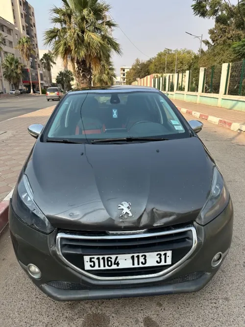 Peugeot 208 2013 Allure