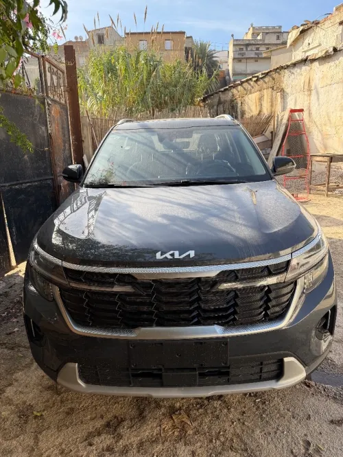 Kia Seltos 2025 Luxury With Blackroof