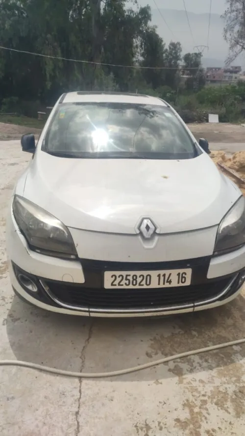 Renault Megane 3 2014 New Play