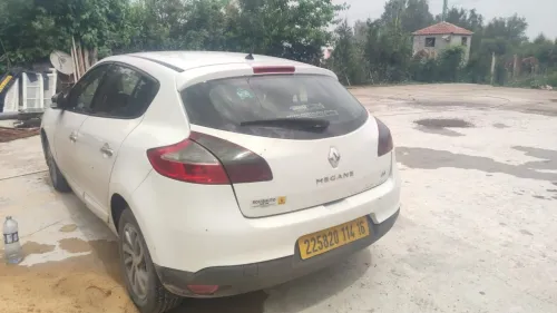 Renault Megane 3 2014 New Play