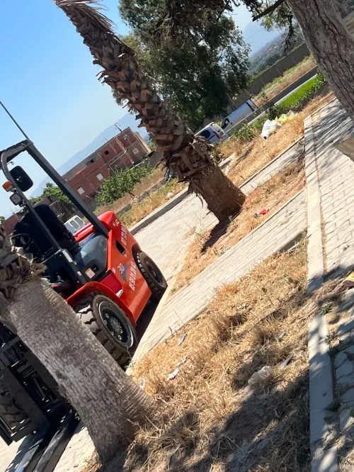 Location de clark manito télescopique 3t 4t 7t 12t