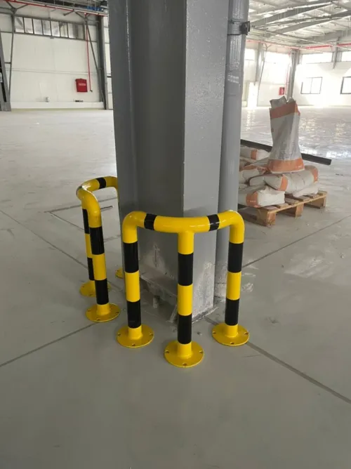GARDE CORP DE SIGNALISATION / BUTOIR DE PROTECTION 