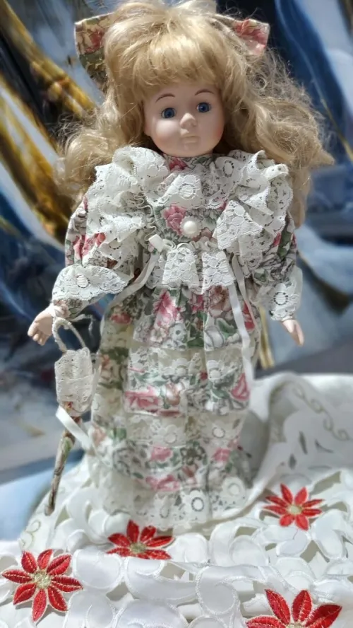 Lot de Poupées de Collection en Porcelaine (Vintage / England)