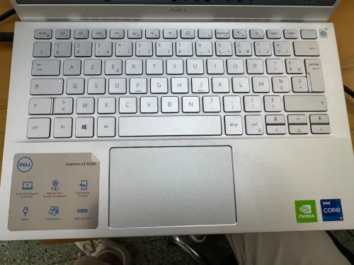 DELL Inspiron 13 série 5000 - N5301