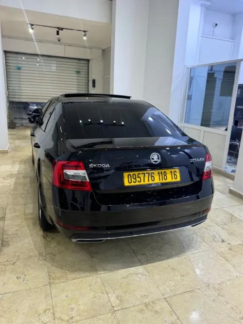 Skoda Octavia 2018 Elegance DGS