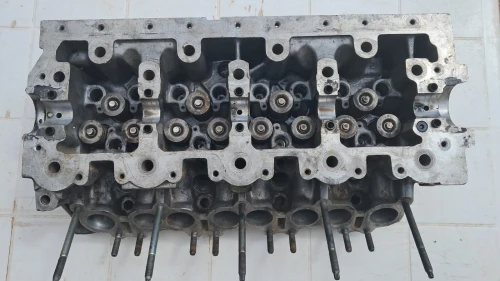 كيلاص لاقونة 2.2 Culasse laguna 2.2