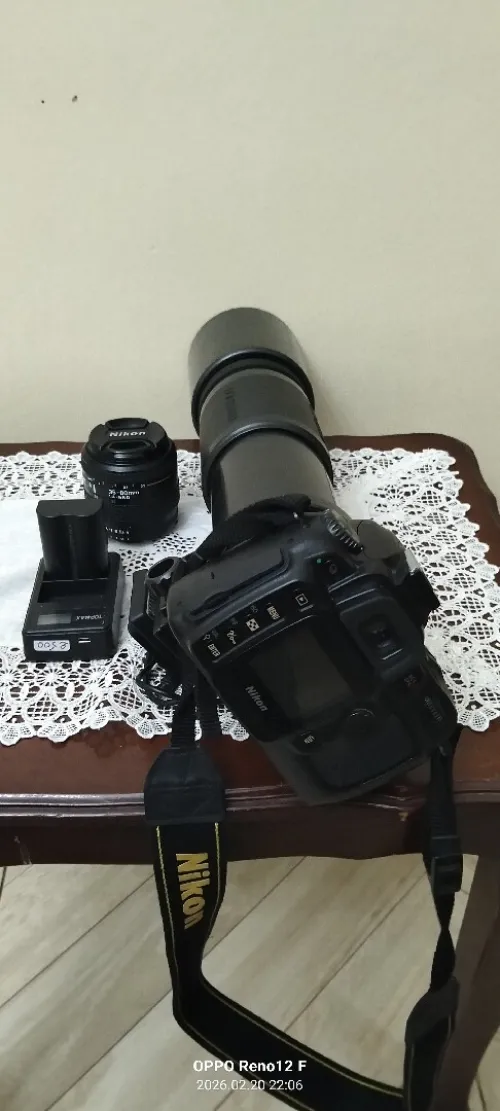 Nikon D50