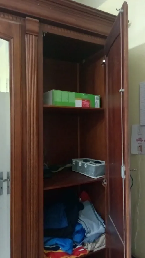 ARMOIRE EN BOIS HETRE - STYLE LOUIS PHILIPPE - sur Boumerdès