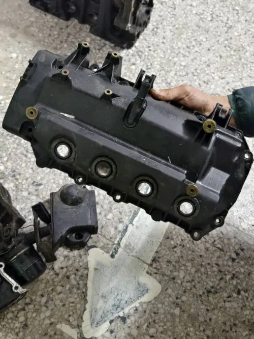 Moteur clio 3 1. 2 16 v essencr