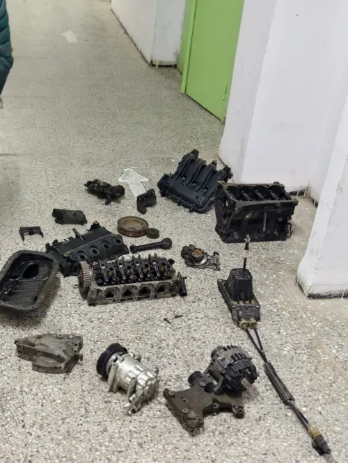 Moteur clio 3 1. 2 16 v essencr