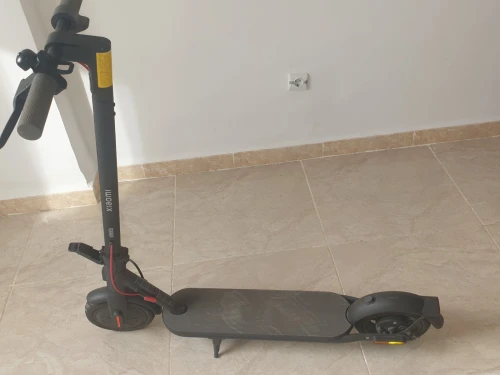 Trottinette électrique xiaomi 4 lite