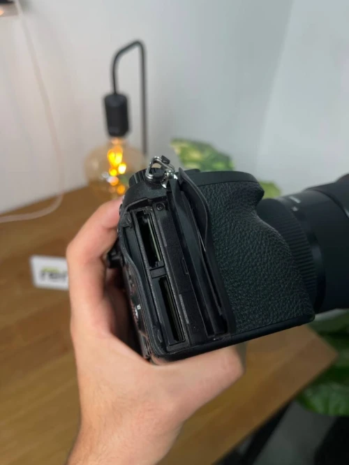 Camera Sony A7 IV très bon état 