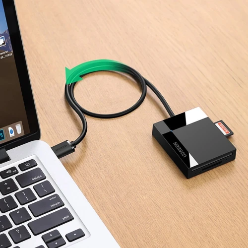  Lecteur Carte Mémoire UGREEN USB 3.0 4-in-1 MULTIFUNCTION (30231) (0.5m)