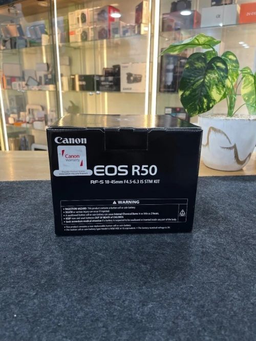 CAMERA CANON EOS R50 + OBJECTIF RF-S 18-45MM F4.5-6.3 IS STM KIT