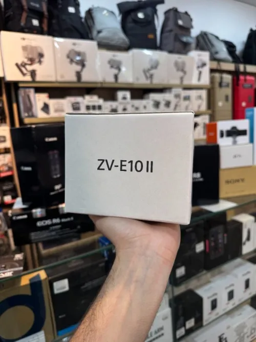 Caméra Sony zv e10 II +objectif E16-50mm f/3.5-5.6II PZ