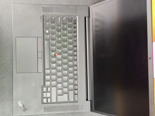 Laptop Professional LENOVO THINKPAD P1 GEN 5 WORKSTATION ( i7-12800H / 32 GB RAM / 1 TB NVMe SSD )