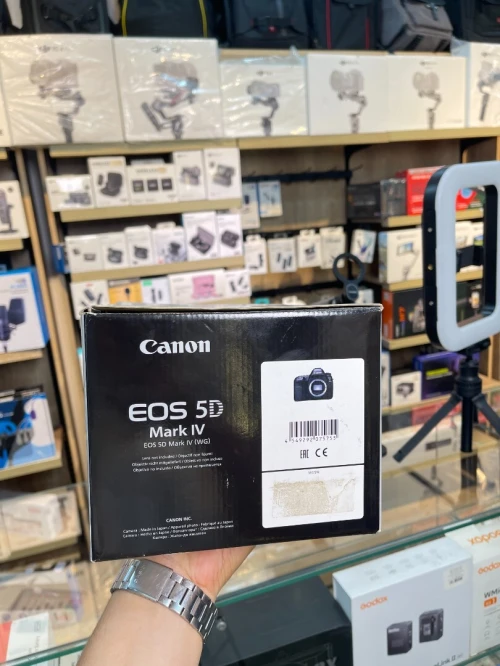 CAMERA CANON 5D MARK IV 