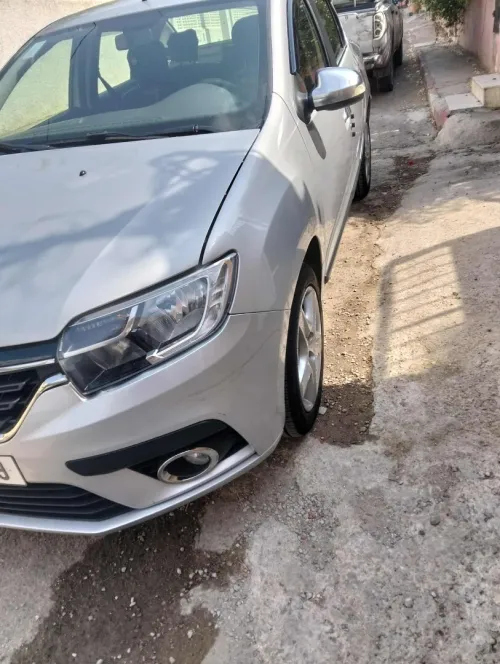 Renault Symbol 2018 Collection