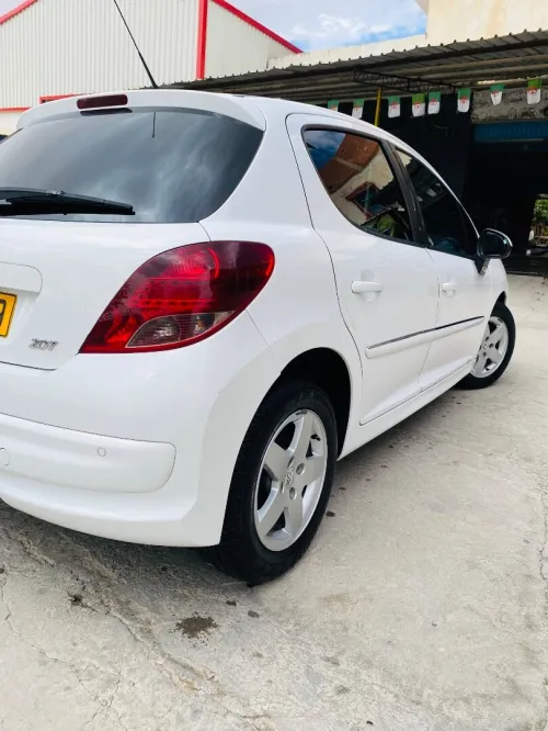 Peugeot 207 2012 Allure