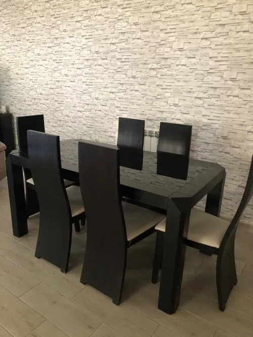 Table à manger moderne 6 chaises 