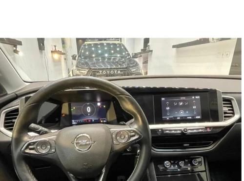 Opel GrandLand 2024 Edition, Business et GS