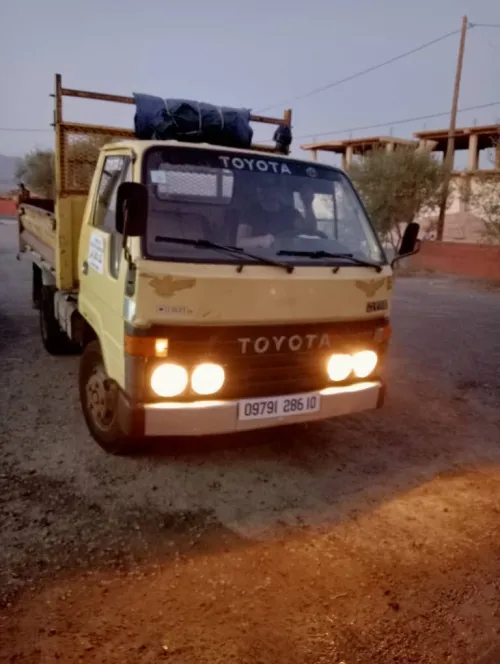 Toyota BU 65 BENE 1986