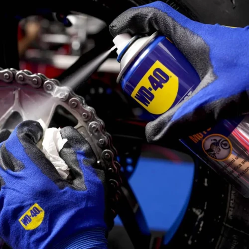 WD-40 SPECIALIST MOTO GRAISSE CHAÎNE 400ML