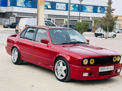 BMW Série 3 1987 