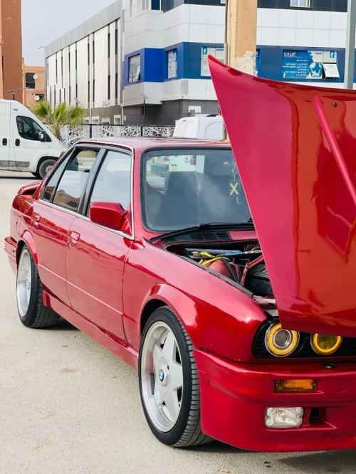 BMW Série 3 1987 