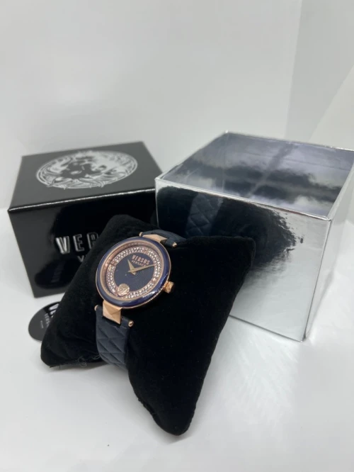 Montres Versace Versus
