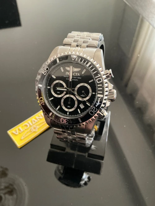 Montre Invicta homme