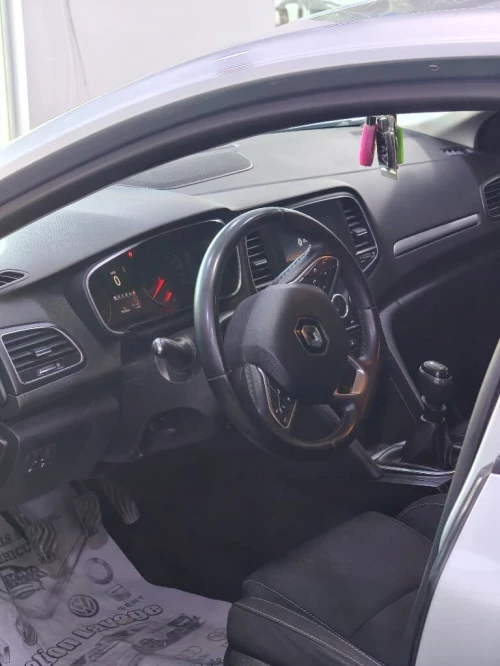 Renault Megane 4  2022 