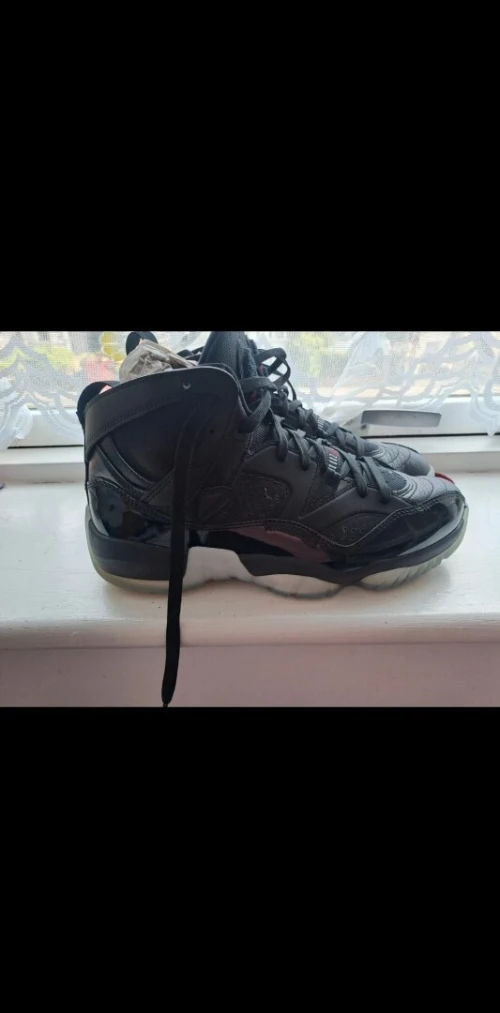 AIR JORDAN JUMPMAN TWO TREY