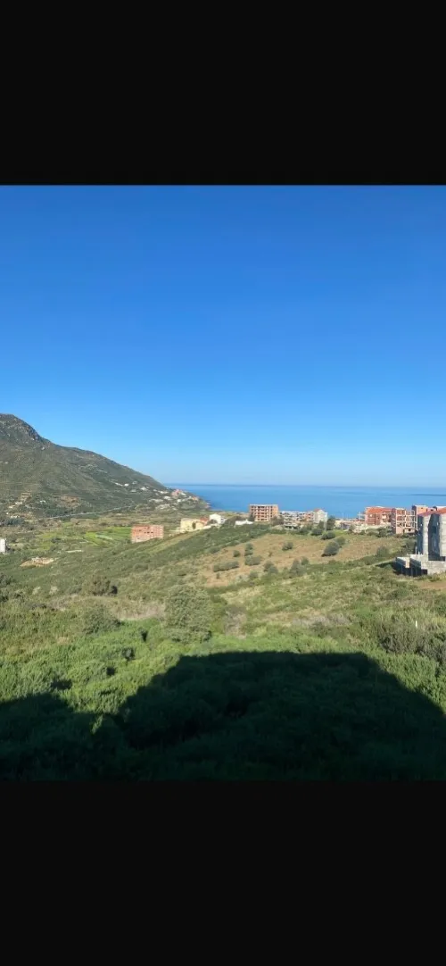Vente Appartement F6 Tizi Ouzou Azeffoun