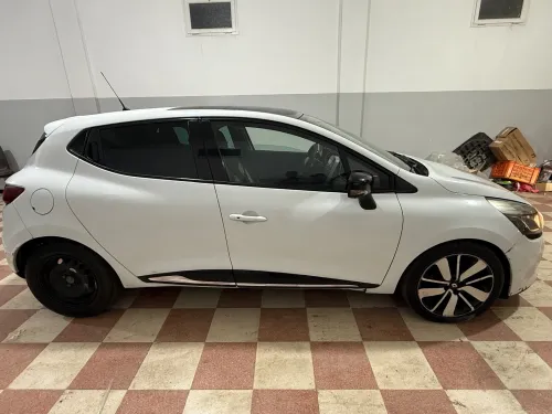 Renault Clio 4 2014 Exception