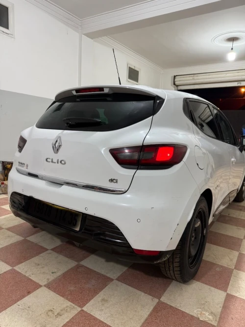 Renault Clio 4 2014 Exception