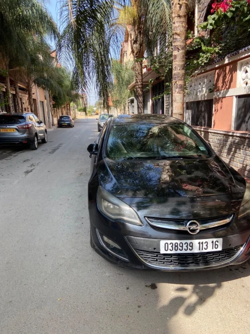 Opel Astra 2013 